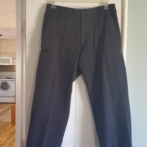 Men's IZOD Dress Pants Black 33×30
